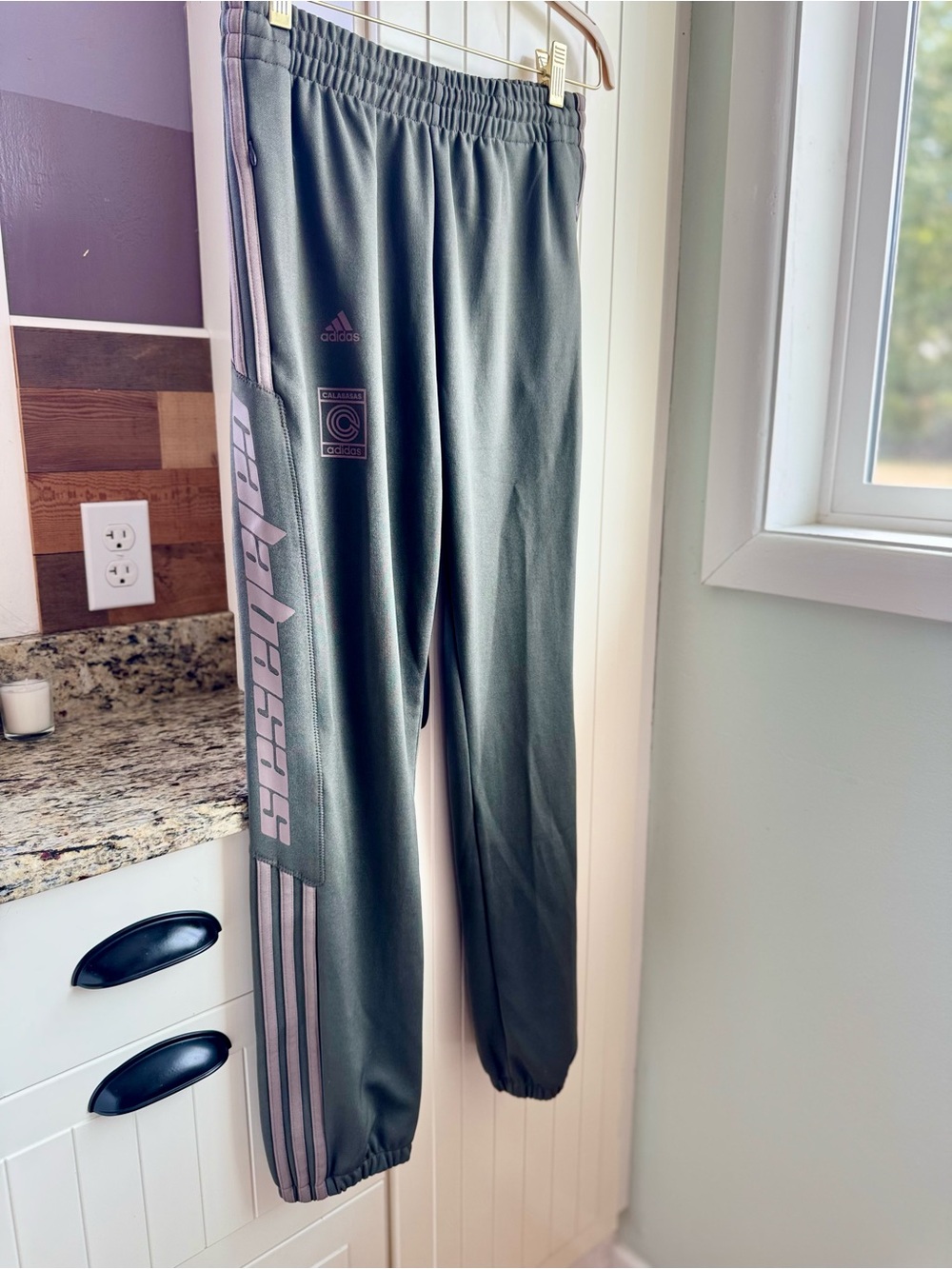 Adidas Yeezy Calabasas Track Pants Gray Mauve Striped Joggers XS - Picture 3 of 11